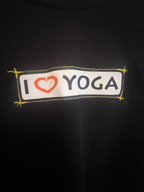 i love yoga patched long sleeve Size Medium